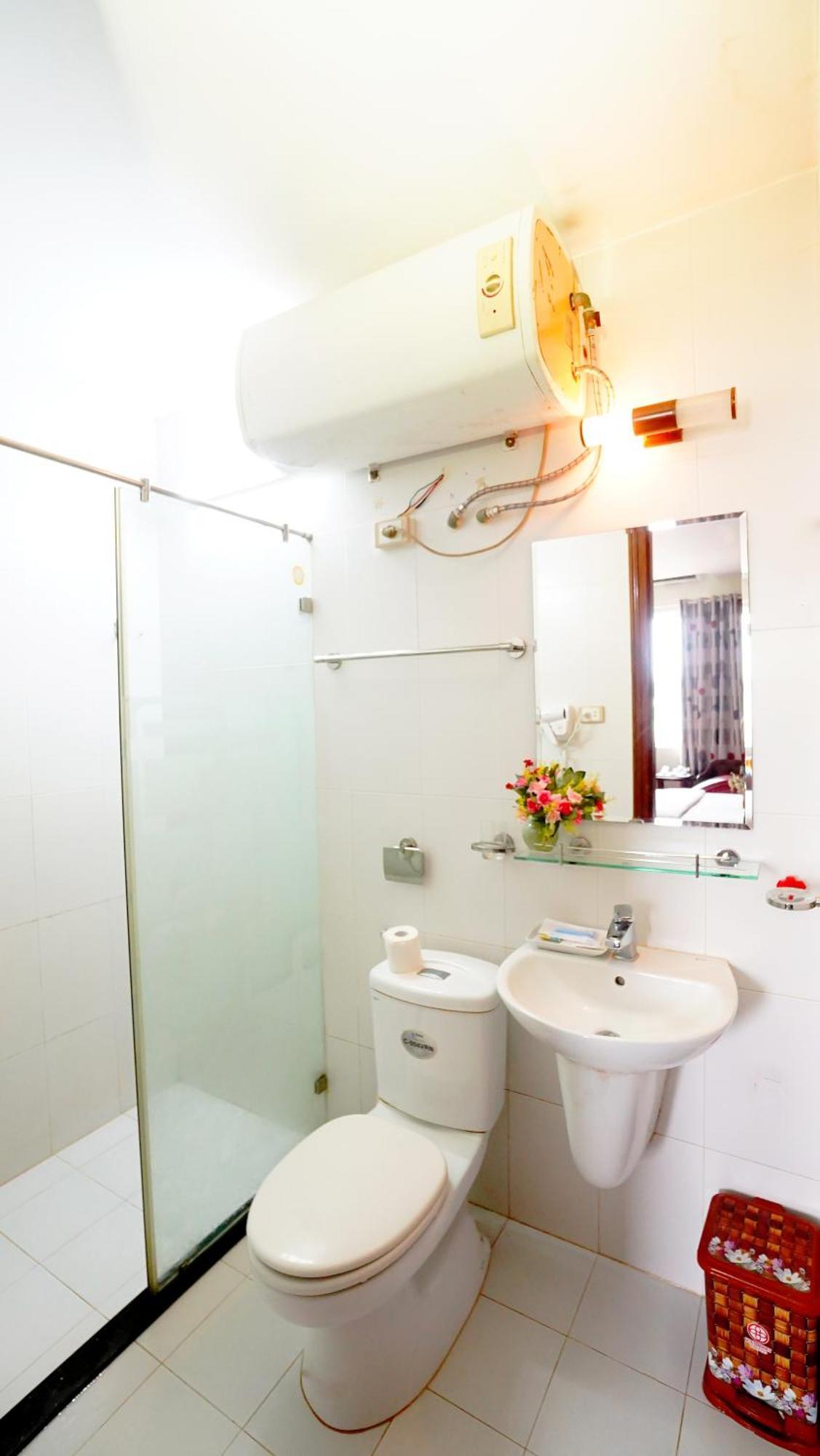 Ho Sen Xanh Hotel Hanoi Luaran gambar