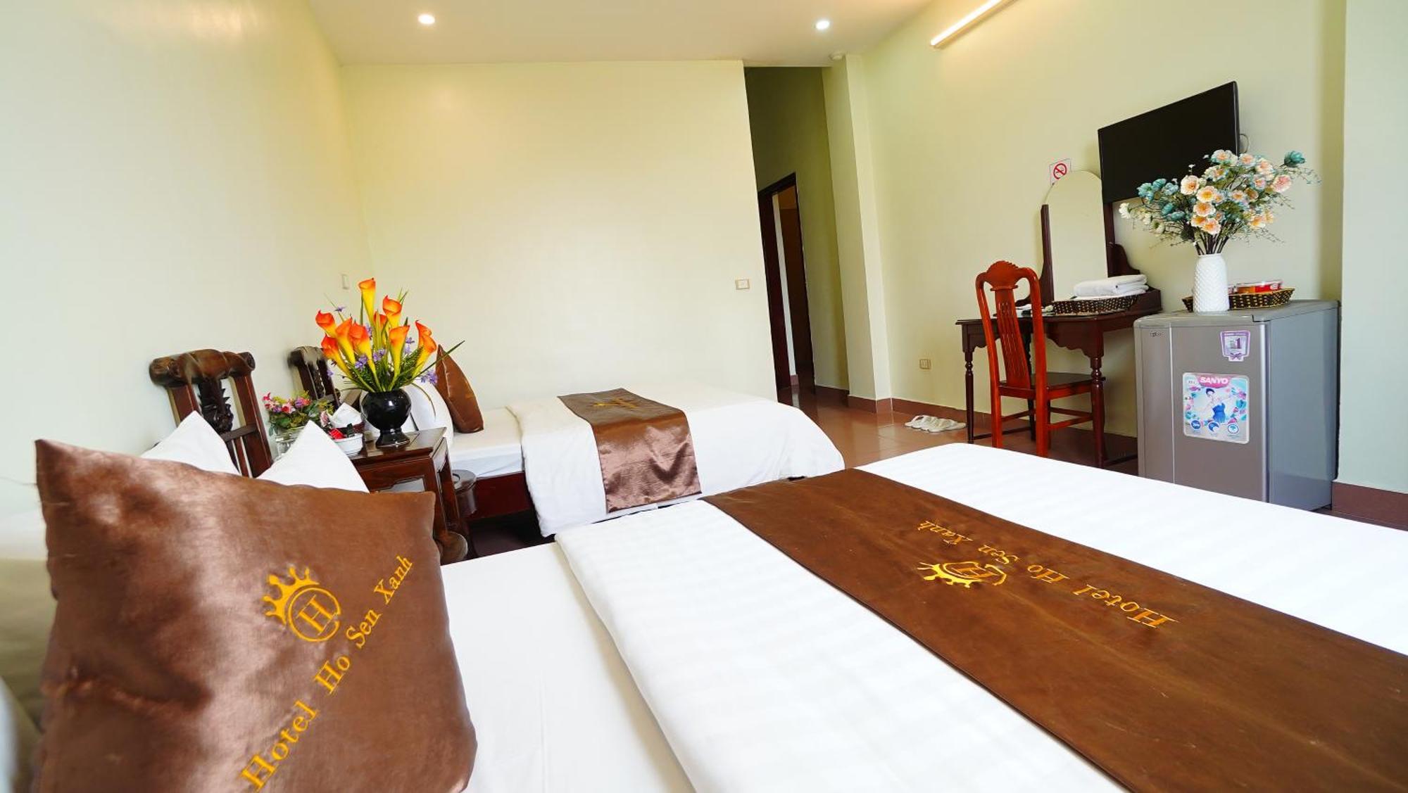Ho Sen Xanh Hotel Hanoi Luaran gambar