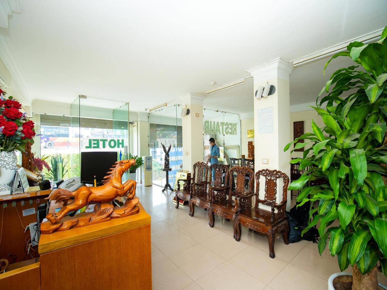 Ho Sen Xanh Hotel Hanoi Luaran gambar